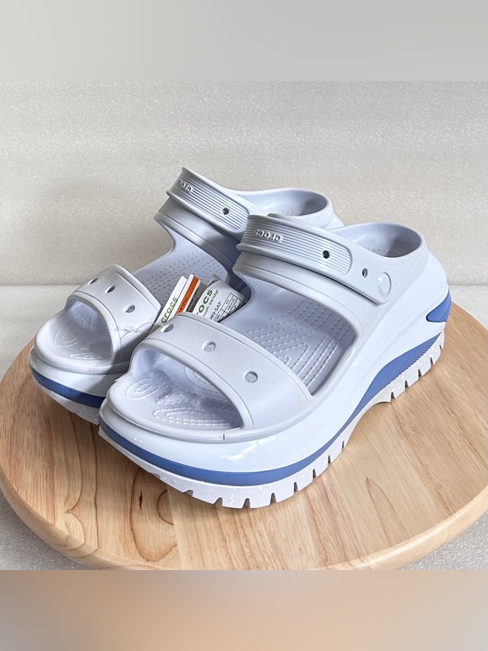 CROCS UNISEX White Platform Dual-Strap Slide Sandals with Blue Trim Size M8 W10